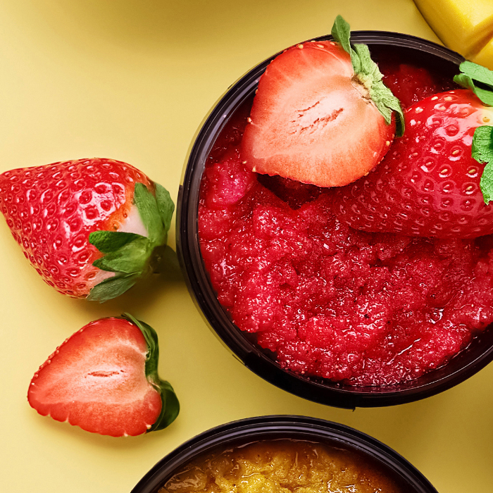 YUMMY - STRAWBERRY LETTER - 360 g